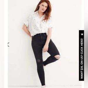 Madewell Petite 9" High-Rise Skinny Jeans in Black Sea